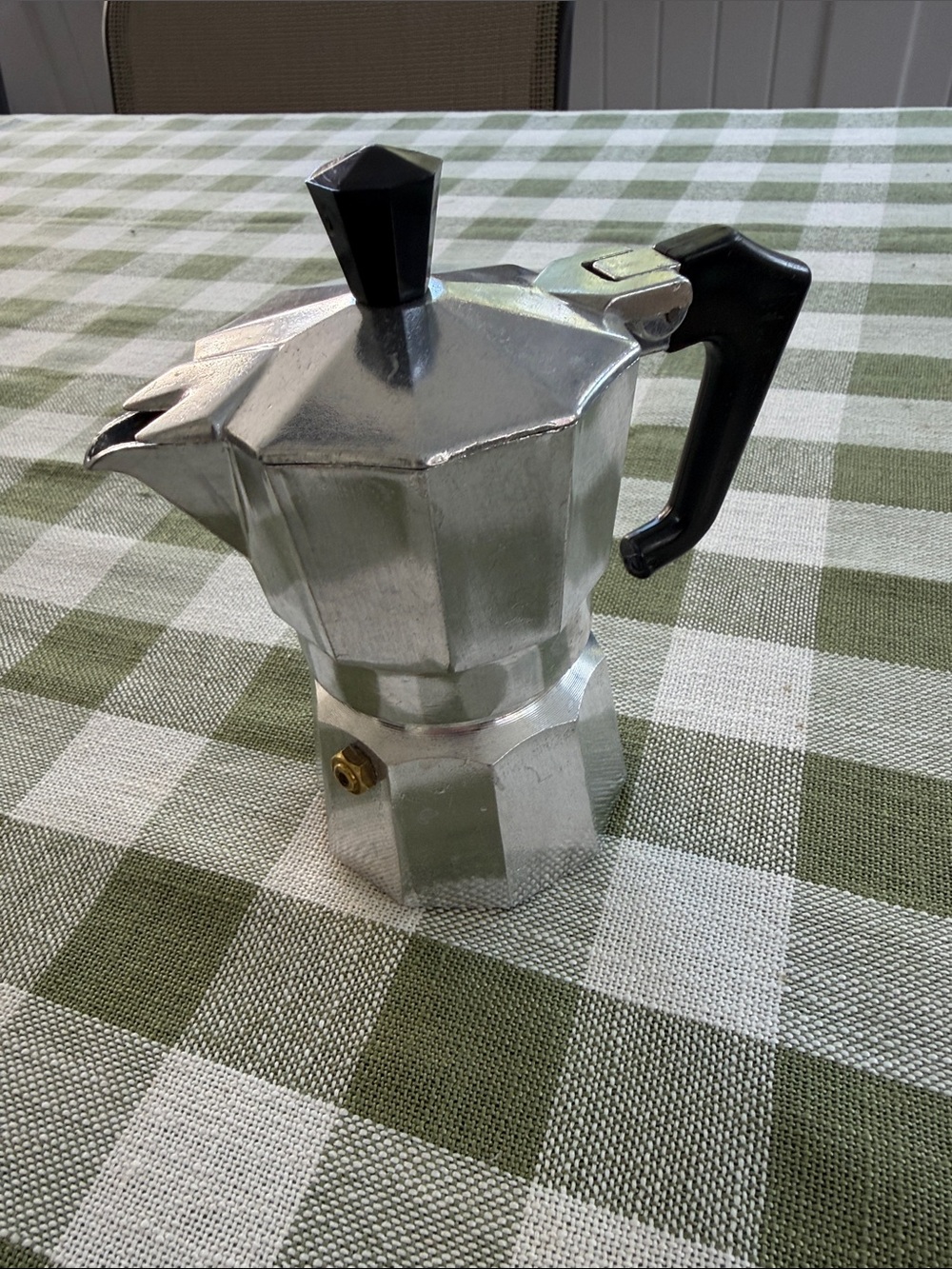 Classic Aluminum Stovetop Moka Pot Coffee Maker — Silver with Black Handle